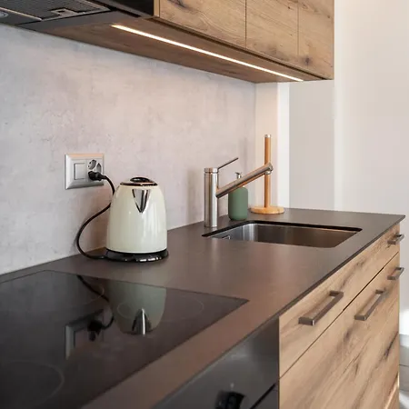 Bijou Lohnerblick - Sonnig Mit Terrasse&bergsicht Lägenhet *